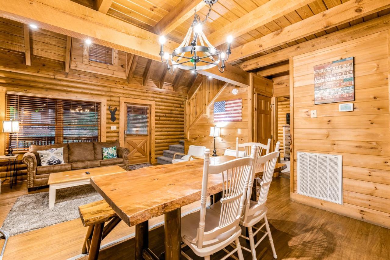Pigeon Forge Perch Villa Bagian luar foto