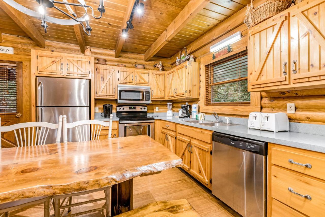 Pigeon Forge Perch Villa Bagian luar foto