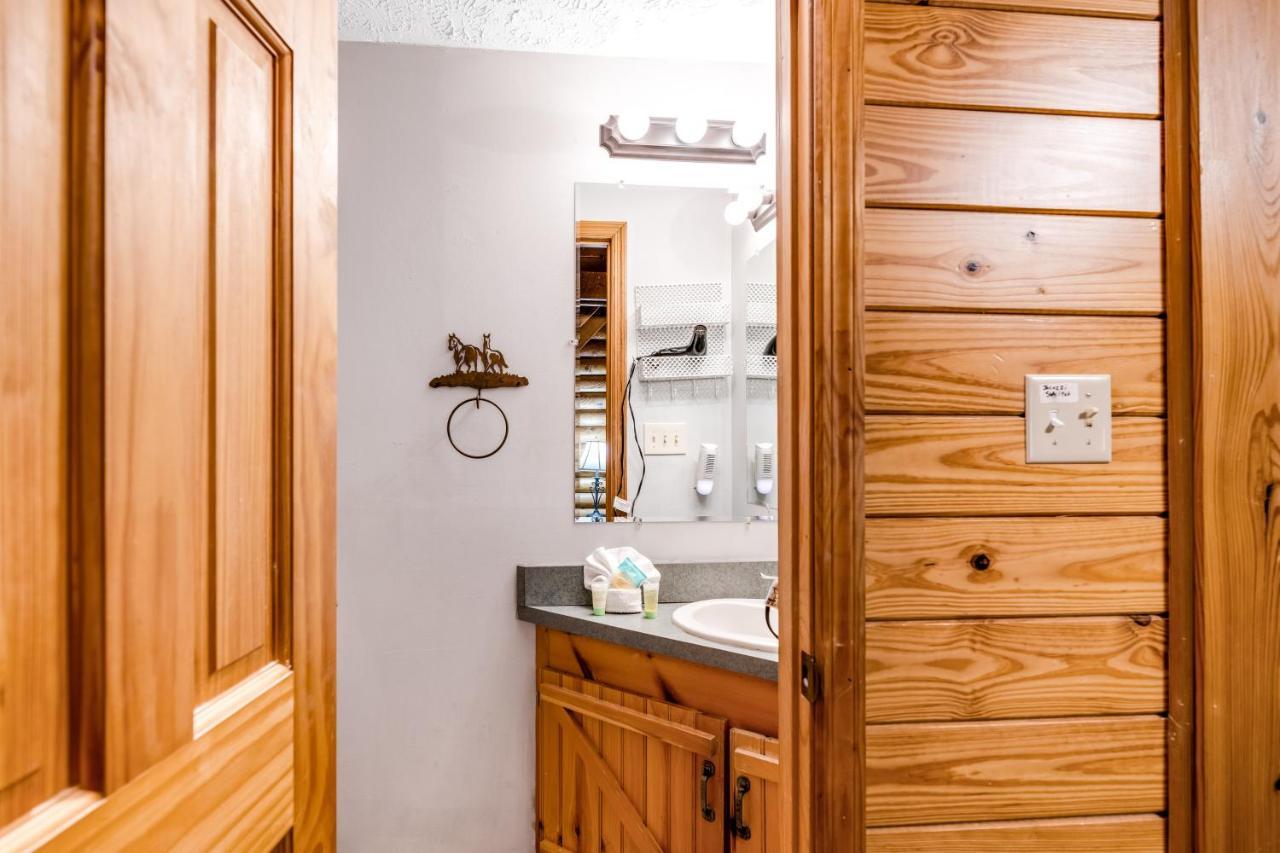 Pigeon Forge Perch Villa Bagian luar foto