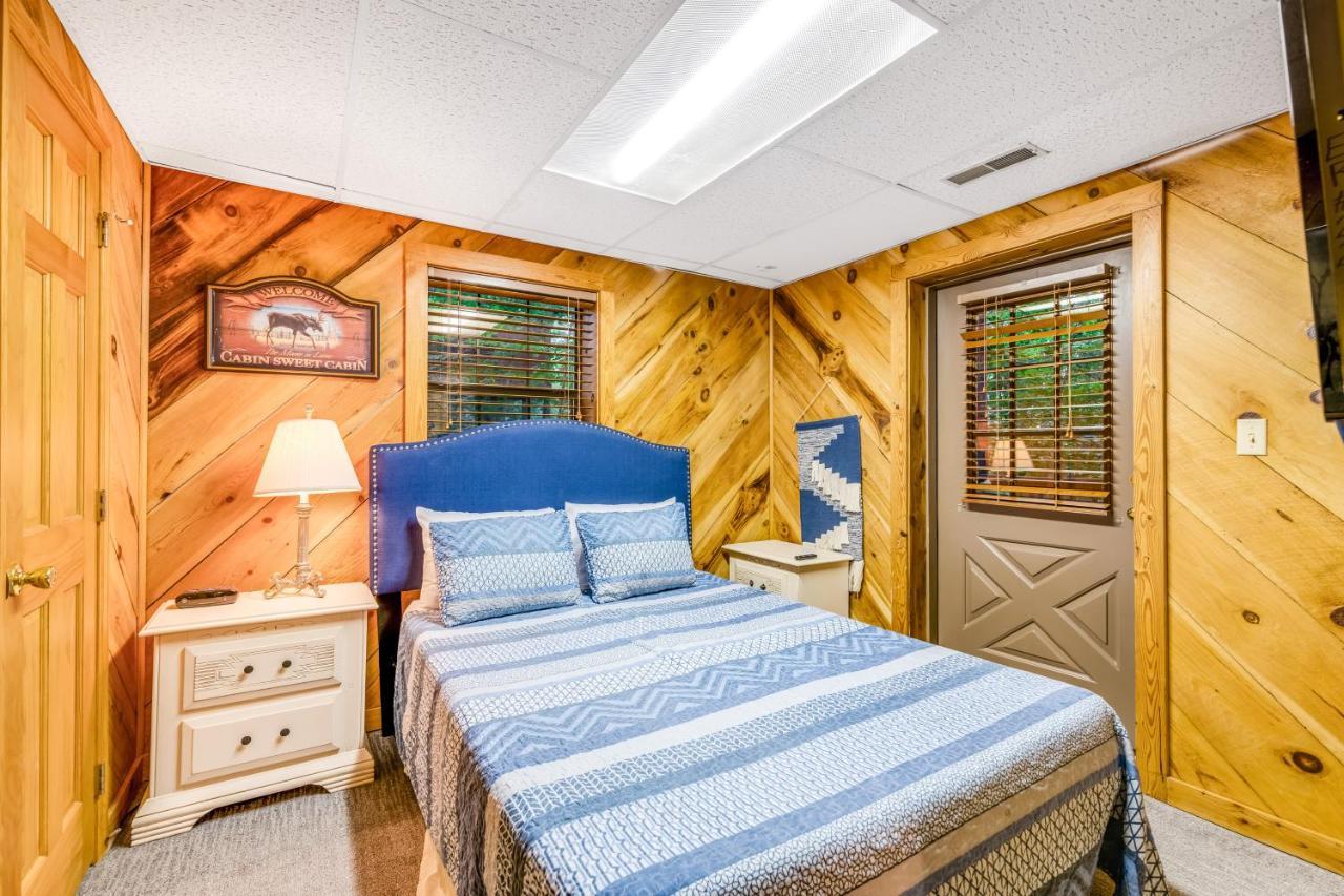 Pigeon Forge Perch Villa Bagian luar foto